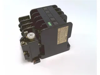Fuji Electric SRC3631-5-1-100-100V-2.8-5.6 — Contactors (image 2)