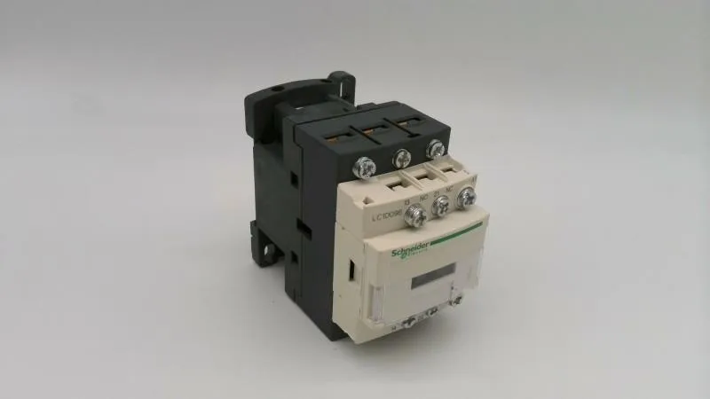 Schneider Electric LC1D096V7 (image 2)