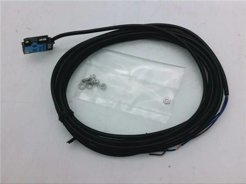 SICK WT2F-N150 — Photoelectric Sensors