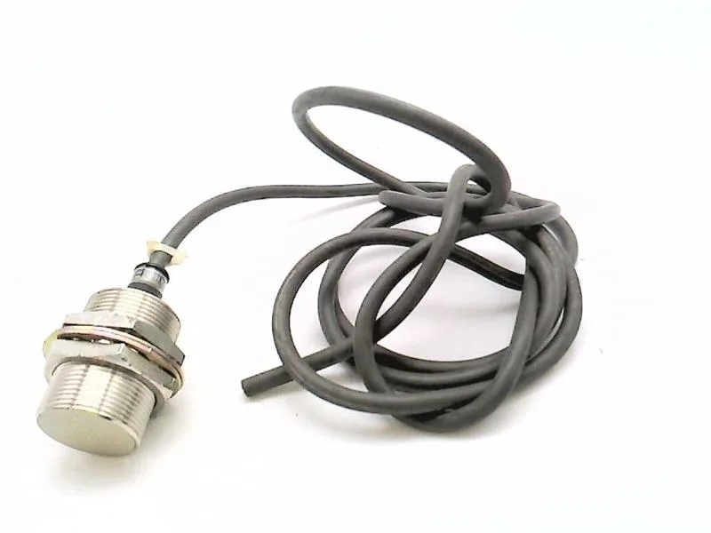 Omron E2EV-X10C1 — Proximity Sensors