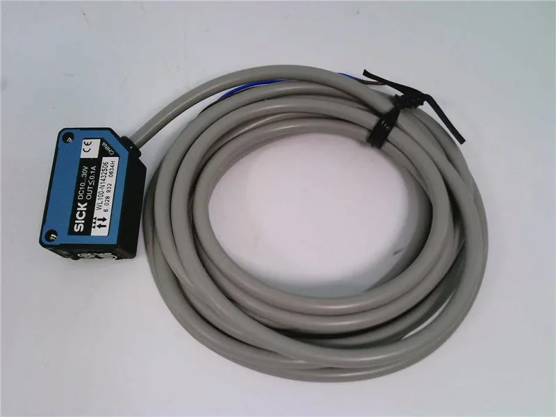 SICK WL100-N1439 — Photoelectric Sensors