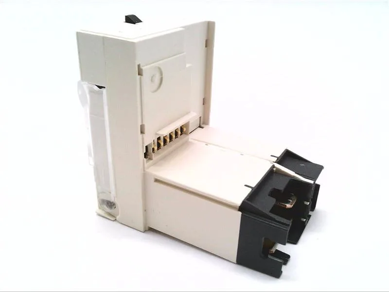 Schneider Electric LUCL12BL (image 2)