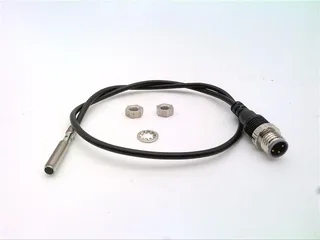 Omron E2E-S04SR8-CJ-B1 0.3M — Proximity Sensors (image 2)