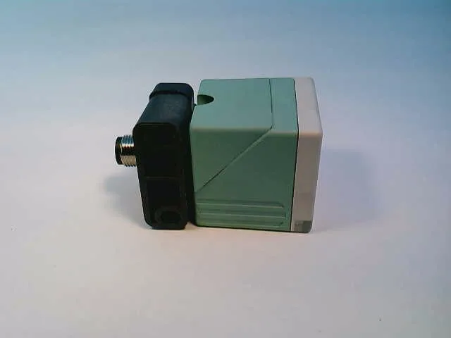 Siemens 3RG40383KB00 — Proximity Sensors (image 2)