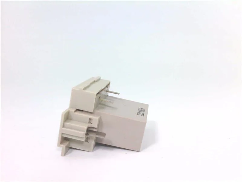 Omron G32A-A420-VD 12-24VDC — Solid State Relays (image 4)