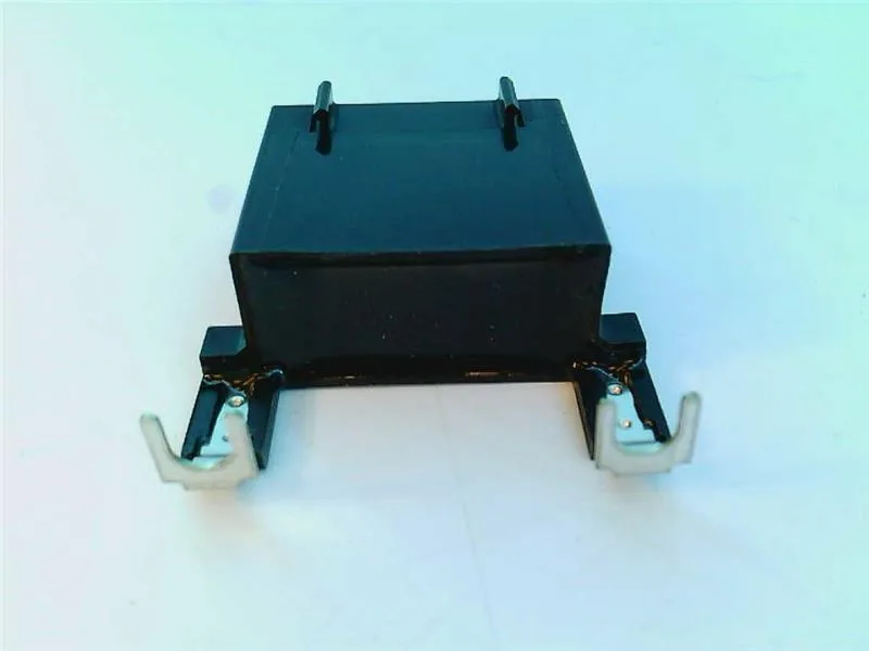 Fuji Electric SZ-Z37 — Circuit Breaker Accessories (image 4)