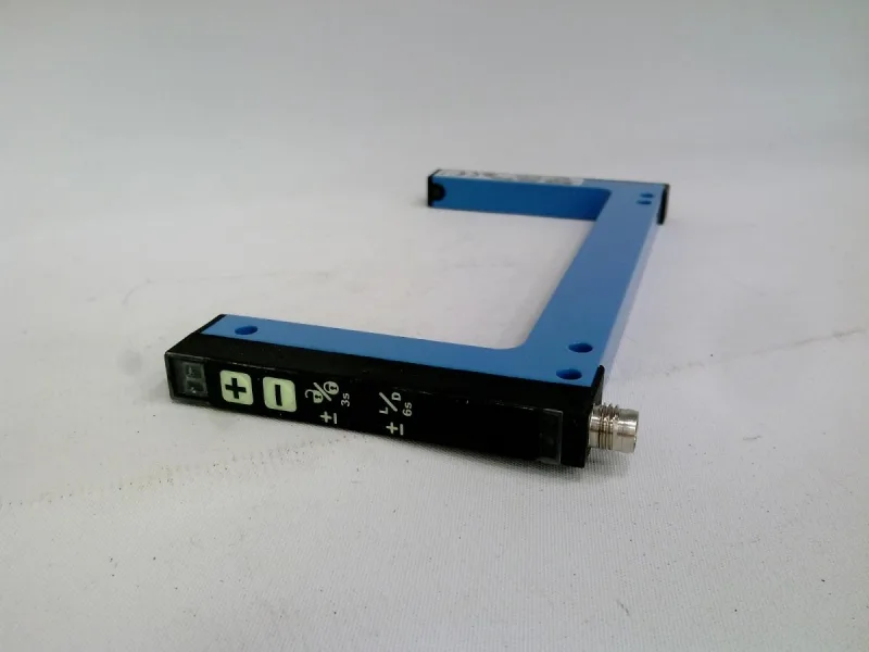 SICK WF120-60B410 — Photoelectric Sensors (image 3)