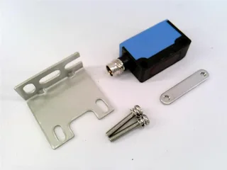 SICK WTB 140-P430 — Photoelectric Sensors (image 2)