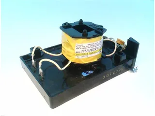 Fuji Electric SC-4N-AC200/250-DC200/220V — Contactors (image 2)