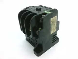 Fuji Electric SRC-3631-5-2-100-100/110-50/60 — Contactors (image 2)
