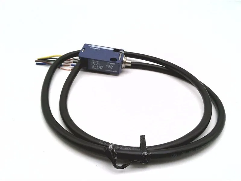 Schneider Electric XCMD2110L1 — Limit Switches (image 3)