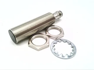 E2B-M18LN16-M1-B1