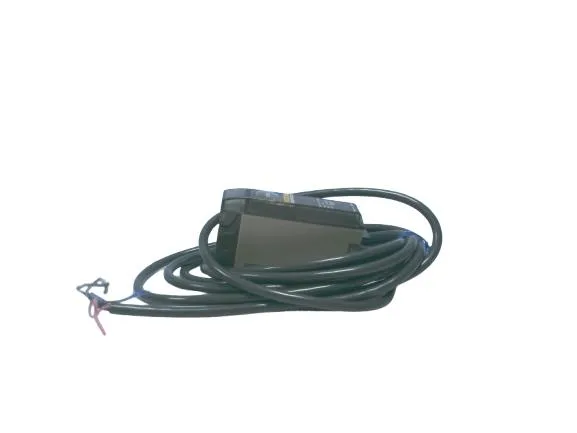 Omron E3XNV21 — Photoelectric Sensors (image 2)