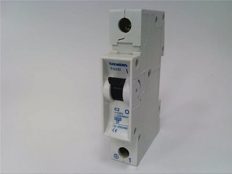 Siemens 5SX5102-7 — 1-Pole MCB (DIN Rail)
