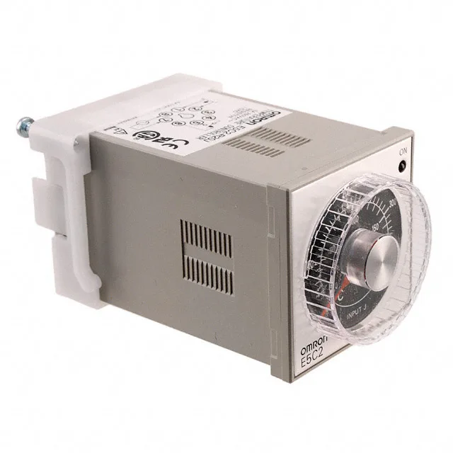 Omron E5C2-R20J-32/392F-AC24 — Process / Temperature Controllers