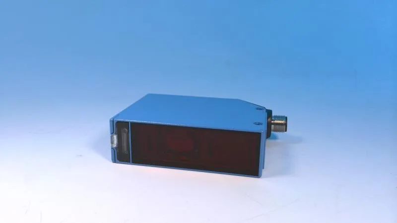 SICK WE24-2V530 — Photoelectric Sensors (image 3)
