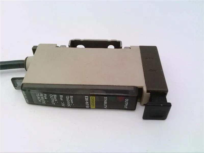 Omron E3X-NT51 — Photoelectric Sensors (image 2)