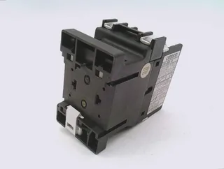 Omron J7K-BM-10-AC110V50HZ/120V60HZ — Contactors (image 2)
