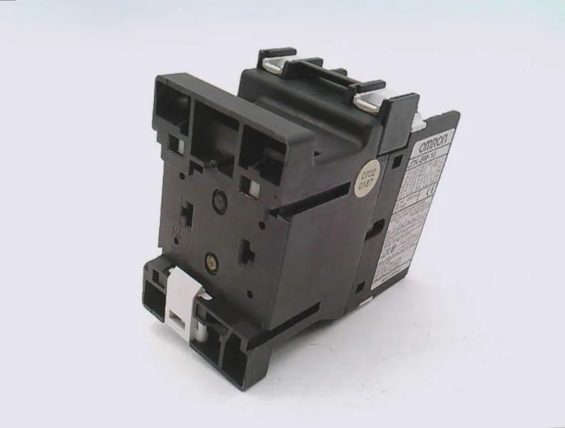 Omron J7K-BM-10-AC110V50HZ/120V60HZ — Contactors (image 2)