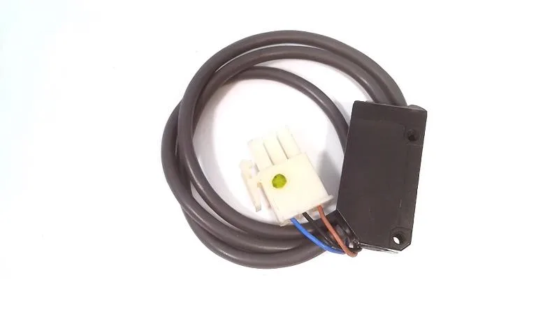 Omron E3V3-T61-10-D — Photoelectric Sensors (image 4)