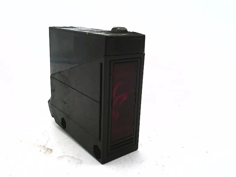 Omron E3JM-10DM4 — Photoelectric Sensors (image 2)