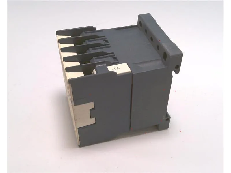 Schneider Electric LC1K0910V7 (image 2)