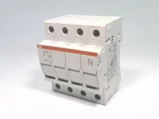 ABB E93N/32 — Disconnect Switches