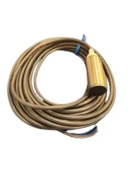 Omron E2A-M18KS05-WP-B1-TP 6M