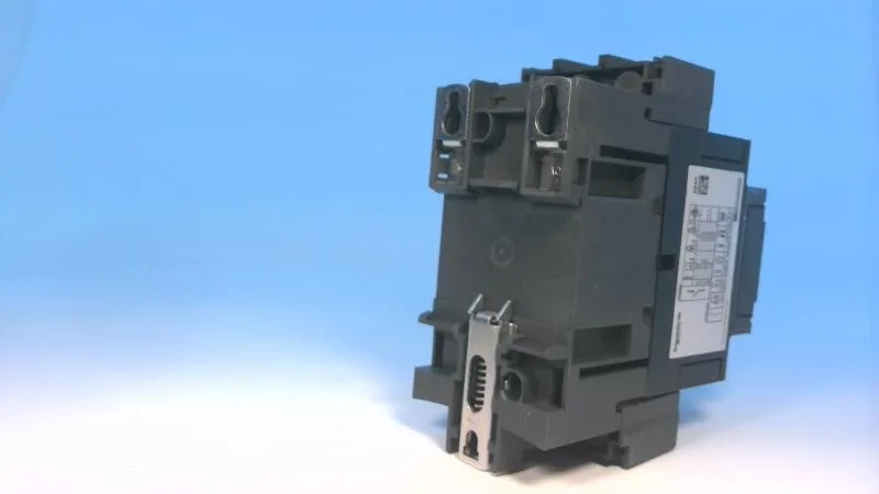 Schneider Electric LC1D40A6BNE (image 5)