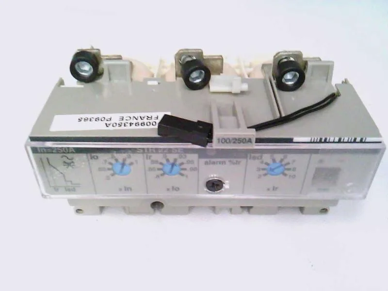 Schneider Electric 30470 — Circuit Breaker Accessories (image 2)