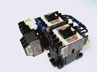 Fuji Electric SW-ORM/3H — Contactors