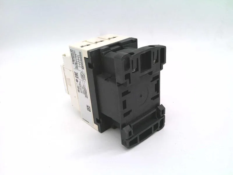 Schneider Electric CAD326LE7 — Contactors (image 2)