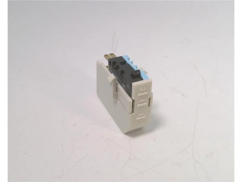 Schneider Electric GS2AF73 (image 3)