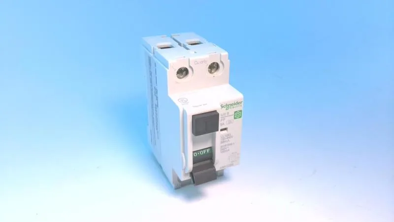 Schneider Electric M9R12225 (image 5)