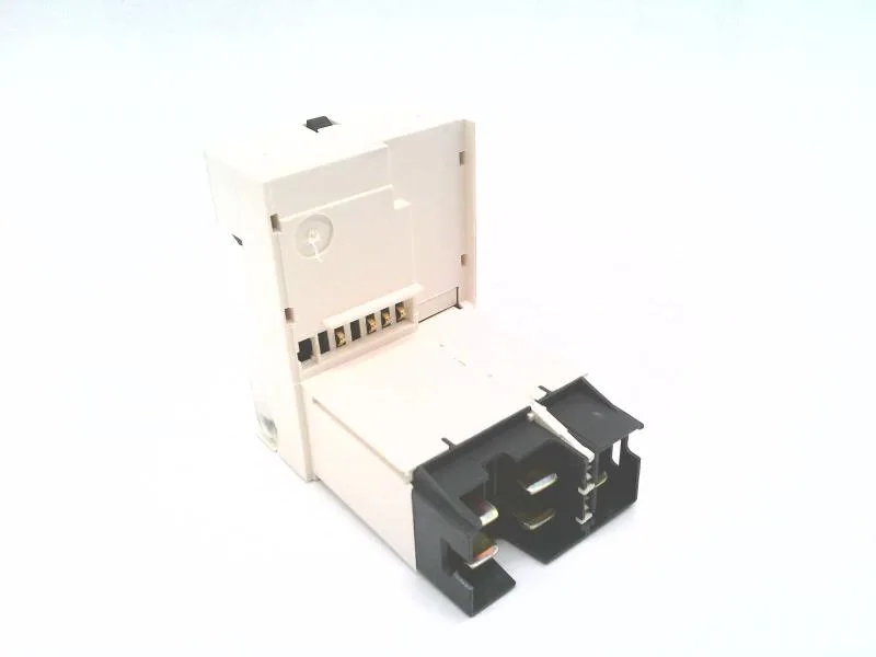 Schneider Electric LUCCX6FU (image 2)