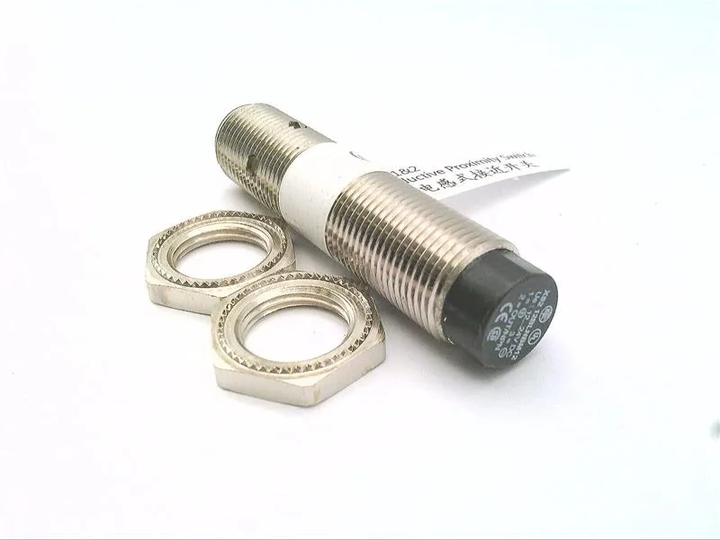 Schneider Electric XS212BLNBM12 — Proximity Sensors (image 2)