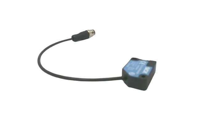 SICK IQ12-04BPSKQ8S — Proximity Sensors (image 3)