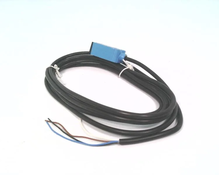SICK WLG4-3E1184 — Photoelectric Sensors (image 2)