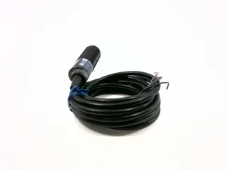 Schneider Electric XU1-B18PP340 — Photoelectric Sensors (image 4)
