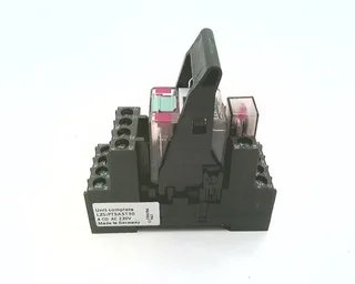 Siemens LZS:PT5A5T30 — General Purpose Relays (image 2)