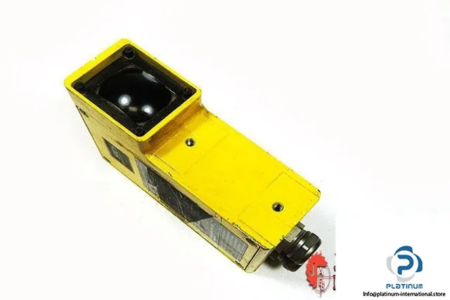 SICK WSU 25-100 — Photoelectric Sensors