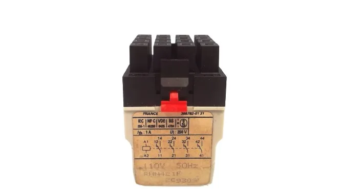 Schneider Electric RHN421F (image 4)