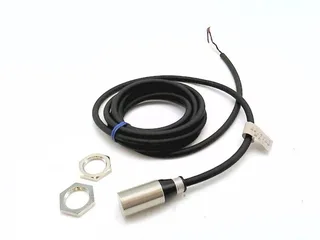 Omron E2E-X7D1-R 2M
