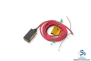 Omron E3S-2LE4 — Photoelectric Sensors (image 3)