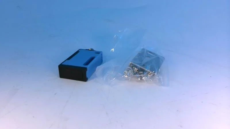 SICK WS160-G330 — Photoelectric Sensors (image 2)
