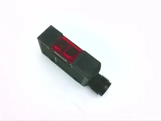 Omron E3S-AT66-L — Photoelectric Sensors