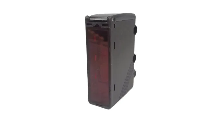 Omron E3G-R17-G — Photoelectric Sensors (image 4)