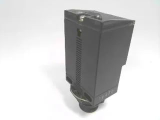 Omron E3JU-XRM4T-MN — Photoelectric Sensors (image 2)