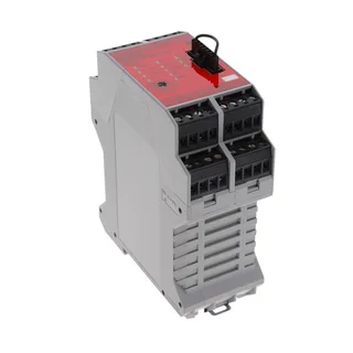 Omron G9SX-GS226-T15-RT DC24