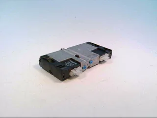 Festo CPA14-M1H-5/3-GS — Solenoid & Directional Valves (image 3)